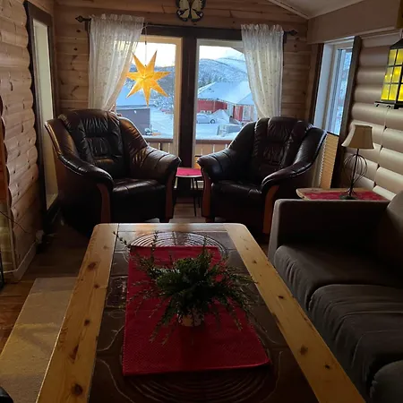 Ose אתר קמפינג Gratangen