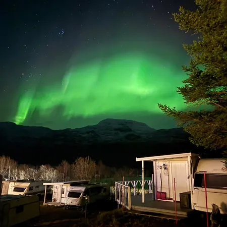 Ose אתר קמפינג *