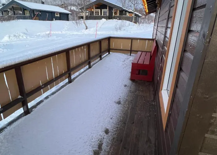 Ose אתר קמפינג Gratangen