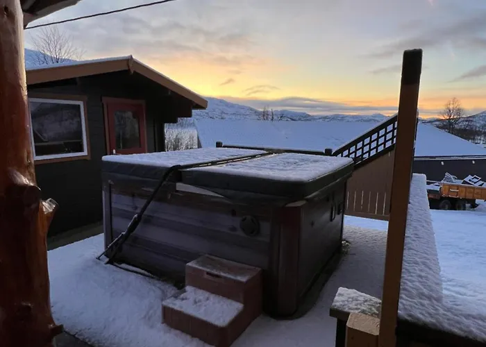 אתר קמפינג Ose Gratangen